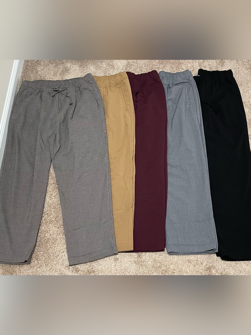 Old Navy Women’s High Rise Billie Straight Petite Trousers - Bundle 5 x $40